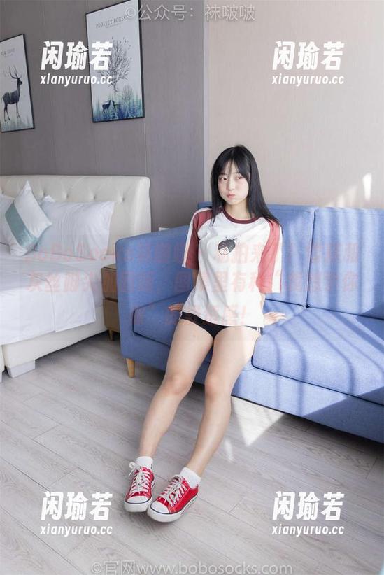 BoBoSocks袜啵啵-雪糕 BoBoSocks袜啵啵 - 私拍来了!雪糕和灰丝脚尖加固版,图集里有种“我想学你做”的舒适感!
