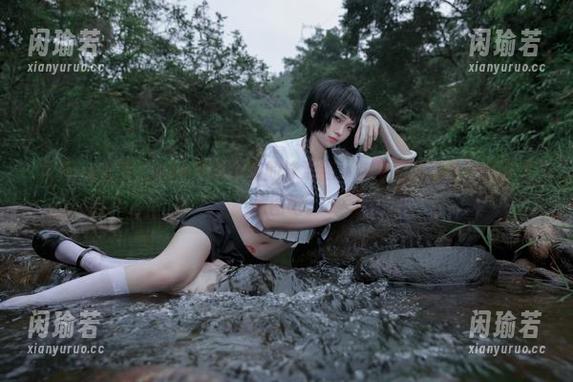 G44不会受伤 原图vs更新:G44不会受伤的泳池照,你是更爱哪个?我猜是原图吧。