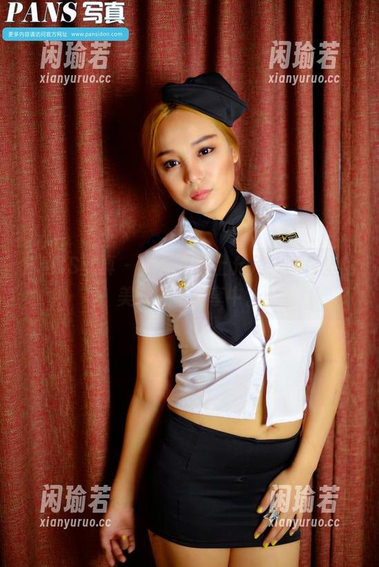 PANS写真-允儿 PANS写真 - 当短裙遇上允儿,图包里的美好疯狂分享中。