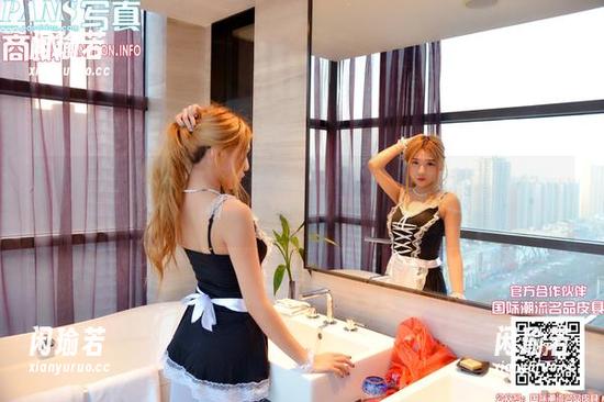 PANS写真-妮妮 PANS写真 - 最新图集:妮妮的新模试镜,摆拍和自然的碰撞,究竟哪种更让人着迷?