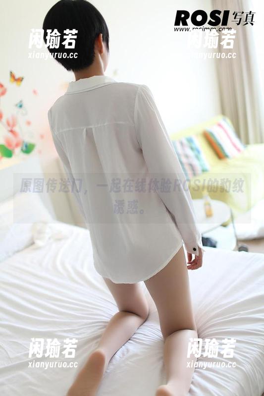 ROSI写真 原图传送门,一起在线体验ROSI的豹纹诱惑。