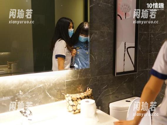 黑色蕾丝？ROSI不愧是美图界的魔法师，随便一拍都像画儿！