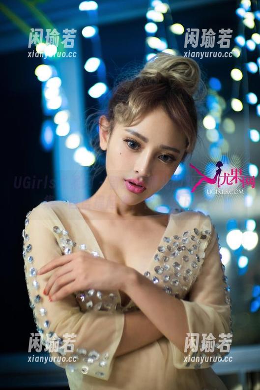 UGirls尤果网 - 留给王瑞儿的双马尾写真集：自信提起来，忧愁放下去！