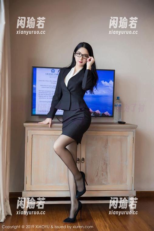 XIAOYU语画界-玥儿玥er XIAOYU语画界 - 说实话,婚纱是为了衬托原图里更美的玥儿玥er。
