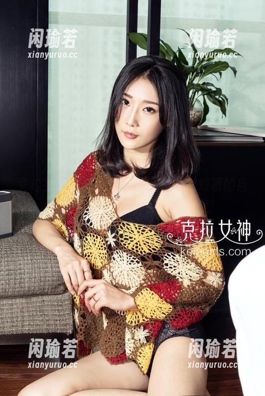克拉女神-柠儿 克拉女神 - 原图中的柠儿,敢穿短裤的自信,真让人上头,图片又好变!