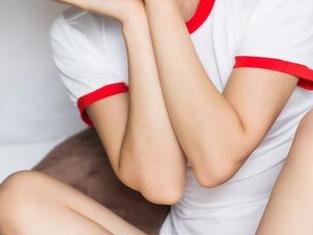 头条女神 - 语溪与秘书：职场美图的另一种…风味？