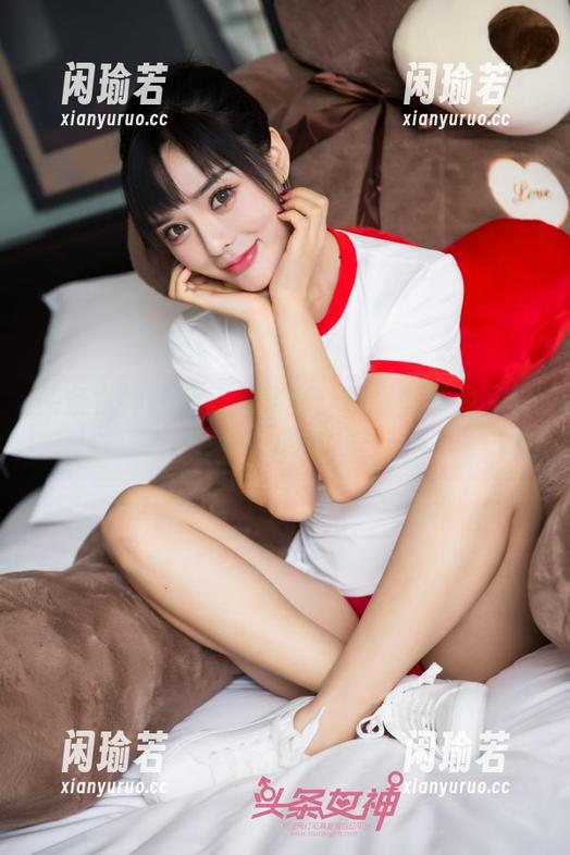 头条女神-语溪 头条女神 - 语溪与秘书:职场美图的另一种…风味?