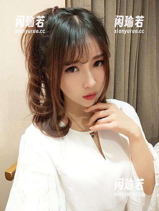 小女巫露娜 小女巫露娜的新美图上线,青花瓷旗袍穿得比家里的瓷碗还要抢眼!
