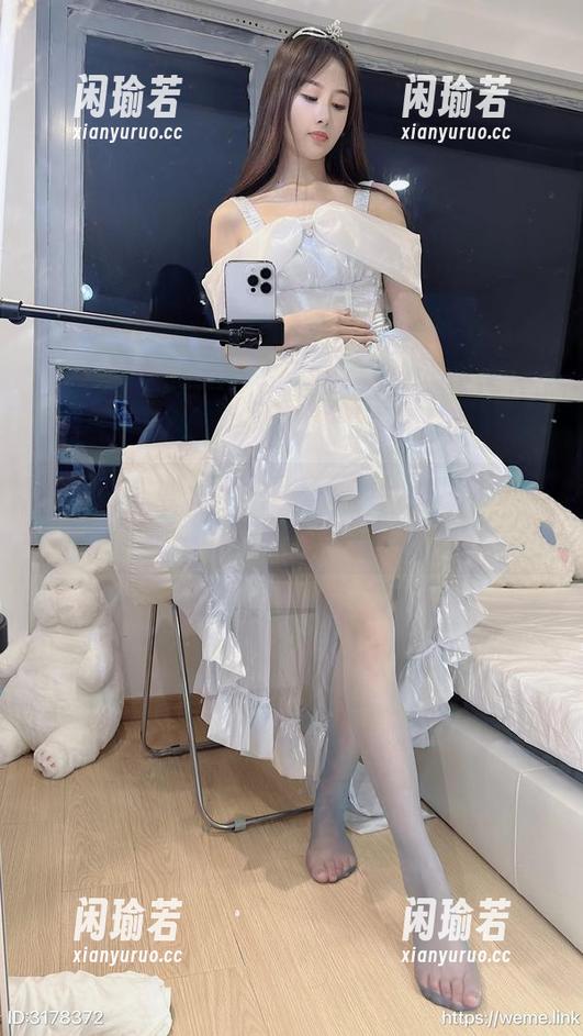 小萌子 微密圈 - 小萌子写真集里的秘密,让你想用放大镜来观察