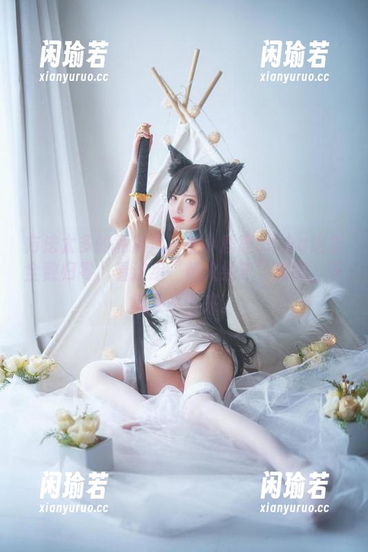 小鹿鹿shika 方法太多的私房风格在小鹿鹿shika这里全数归零,看这组“烽火经年”原图,干脆停不下来。