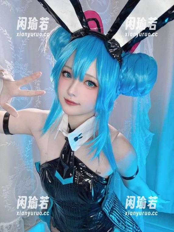屿鱼 你见过实体天使吗?不如来试试免费的屿鱼套图!