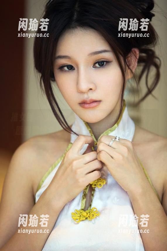 推女郎-松果儿 推女郎 - 见证奇迹吧!松果儿的裤里丝,原图震惊全场,作品光环都快刺眼了!