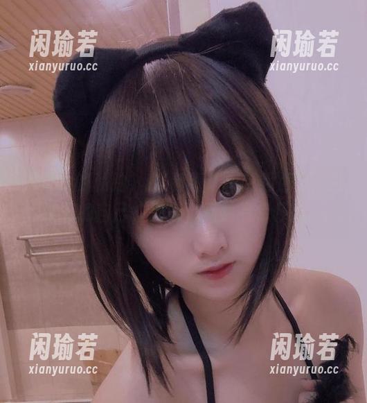 是青水 是青水的私拍,JK制服让人想起那个还在读书的自己,别问,竟然有点怀念!