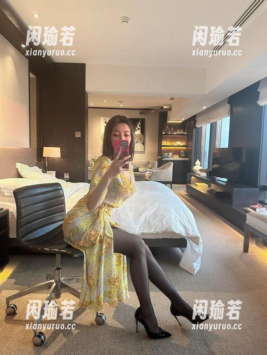 果儿Victoria 微密圈 - 果儿Victoria的可爱:网盘里的迷糖合集,甜蜜到不真实