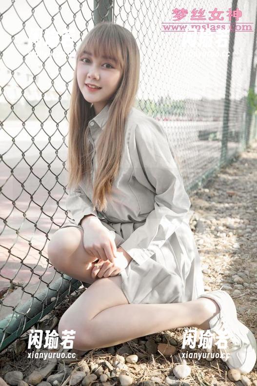 梦丝女神-小允儿 梦丝女神 - 小允儿的牛仔连衣裙,精选写真,诶,我怎么一直盯着看呢…