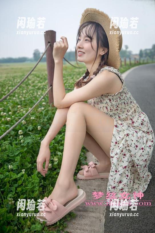 梦丝女神 - 诗琪原图：这位甜心的懂事，格外让人上心，还是别看太多吧