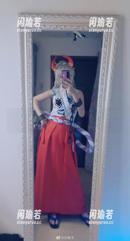 汐兔子 汐兔子:在工作中的搞怪秘书,高清写真看得真过瘾
