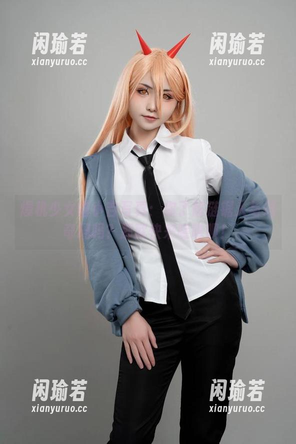 爆机少女喵小吉 爆机少女喵小吉写真:你了解链锯人与玛奇玛吗?那就快来瞧瞧呗!