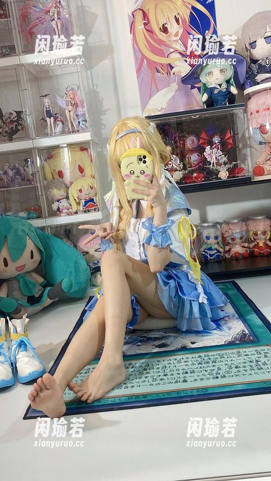 白栎Shirly 白栎Shirly的油亮写真合集,每一张都像是在默默低语。