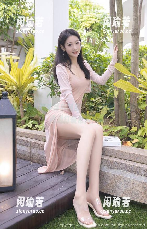秀人网 - 这演绎的制服，灿宝在线、图片通通打破常规！