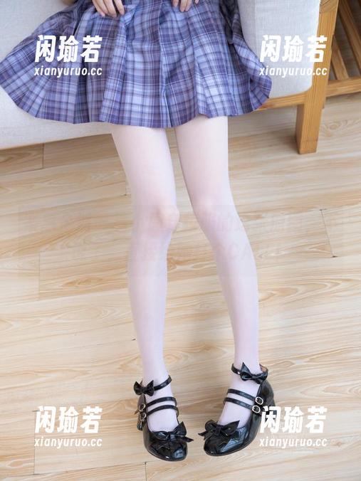 紧急企划-小恩 紧急企划 - 看小恩穿校服的这张原图,不说了,直接给她打个CALL!