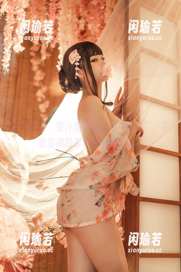 蜜汁猫裘 资源分享:蜜汁猫裘的私拍“蕾丝”,不敢直视的那种暗示你懂的。