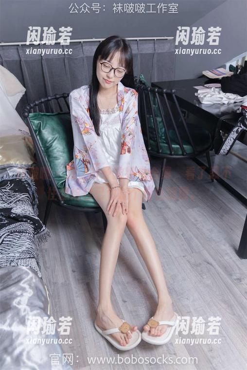 袜啵啵-稚予 袜啵啵 - 对,稚予的纯白合集,看了忍不住想给自己也加个白色滤镜。