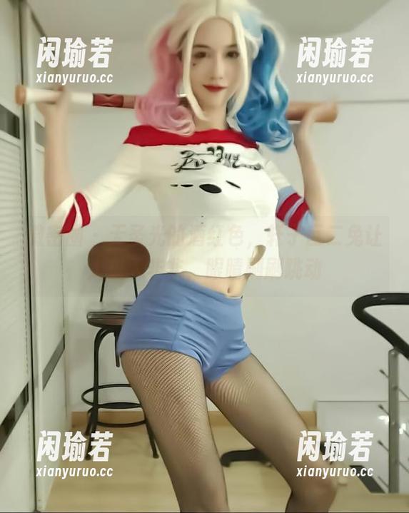轩子巨二兔 微密圈 - 无圣光的酒红色,轩子巨二兔让人想入非非,眼睛刷刷跳动