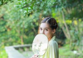 轰趴猫 - 被安琪拉的私拍合集给吸引了，学姐这套路太高了吧！